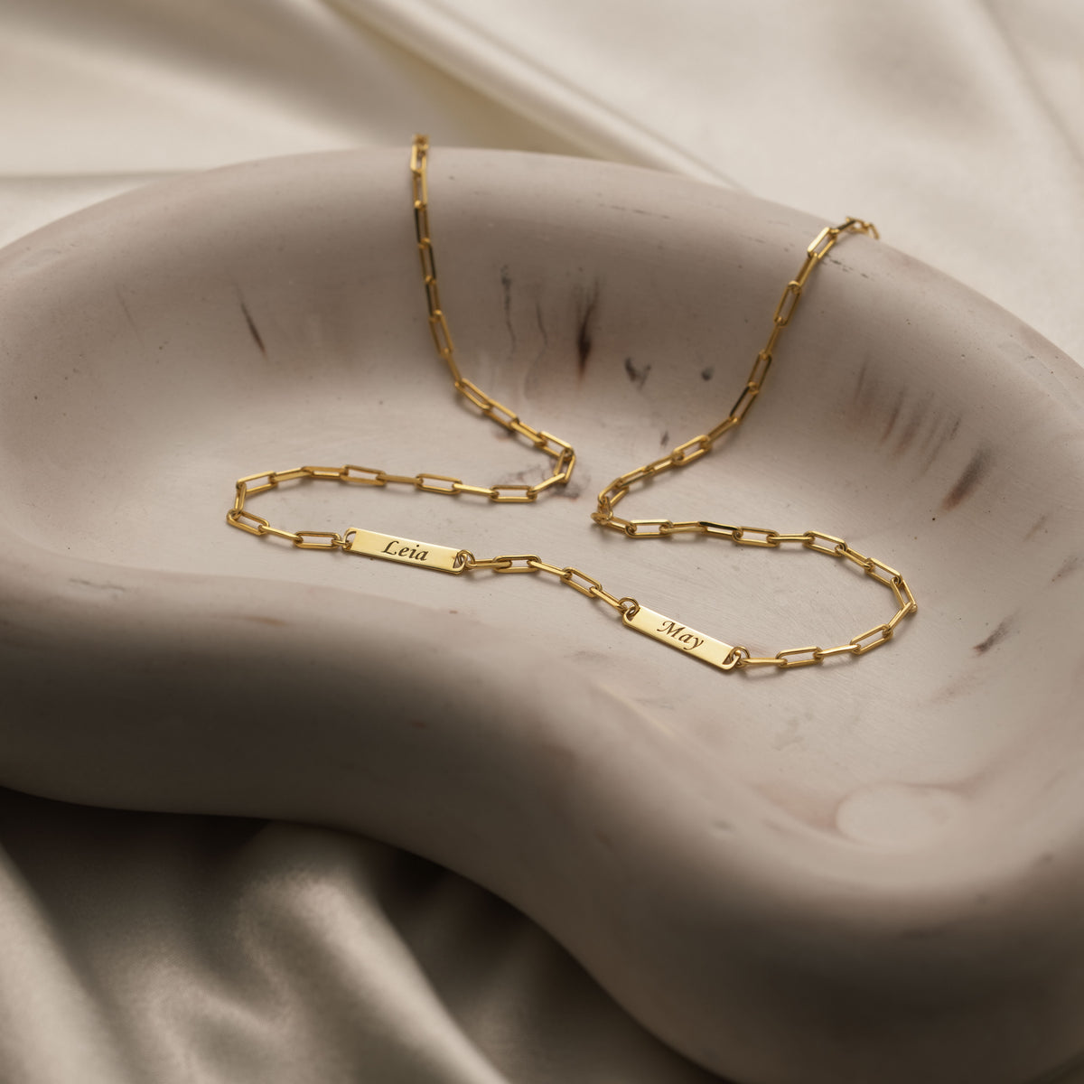 Personalized Double Name Necklace – Custom Gold Name Plate Necklace