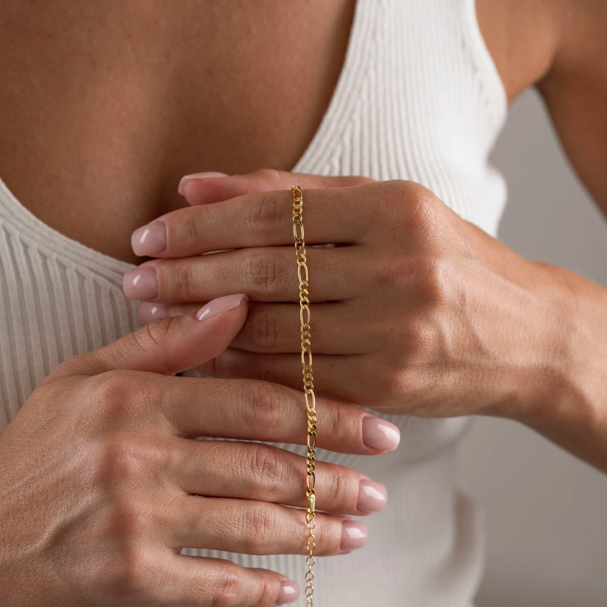 Gold Chain Bracelet – Minimalist Dainty Link Bracelet