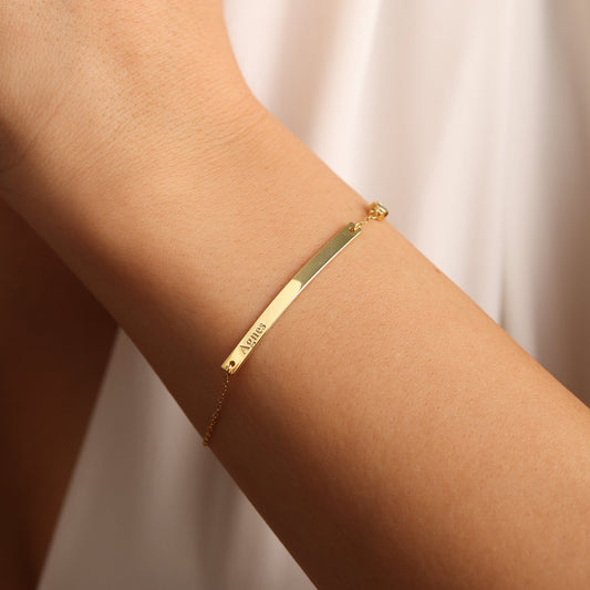 Personalized engraved bar bracelet close up