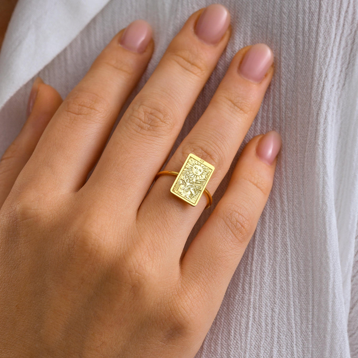 Tarot signet ring side view