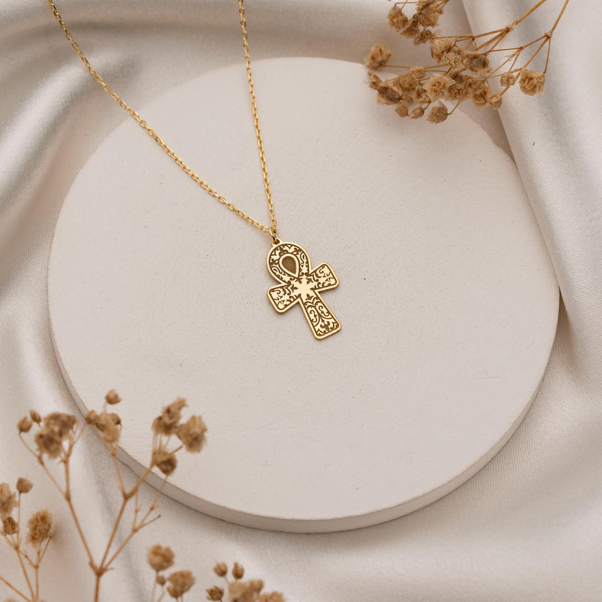 Ankh pendant on a fine chain