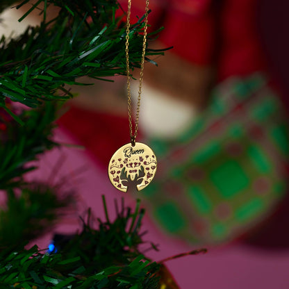 Custom Christmas reindeer pendant with a name border