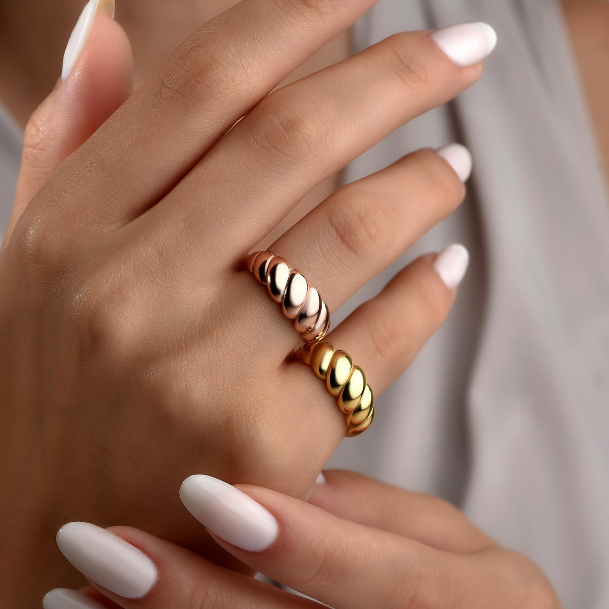 Croissant ring in 18K gold plated finish
