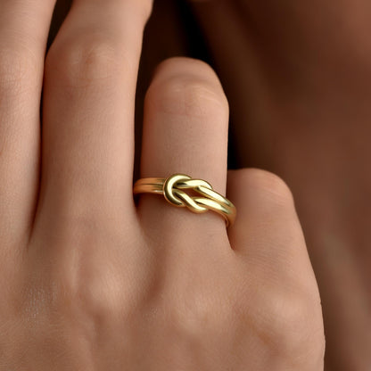 Sailor knot ring in sterling silver finish